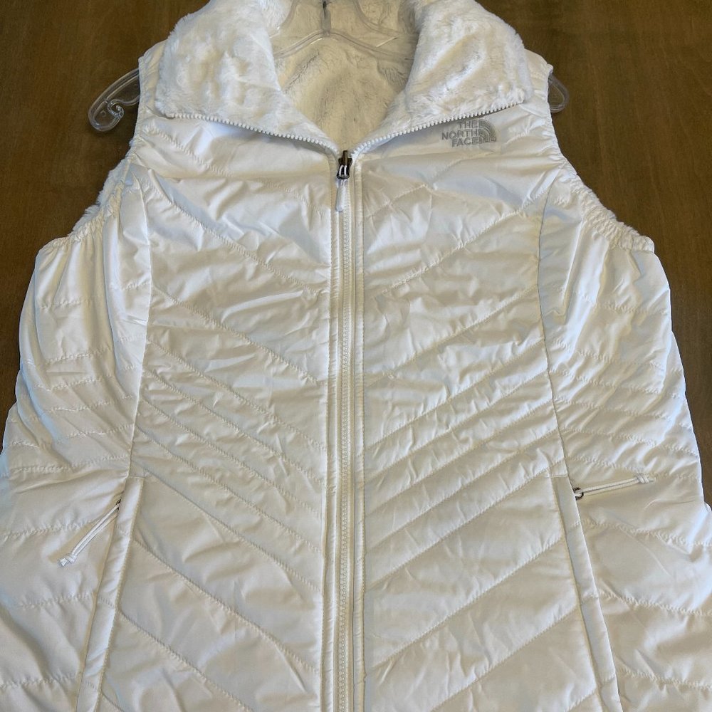 The North Face White Vest - Picture 5 of 5